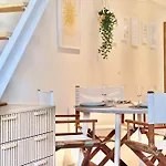 Апартаменты New! Escape In Old
