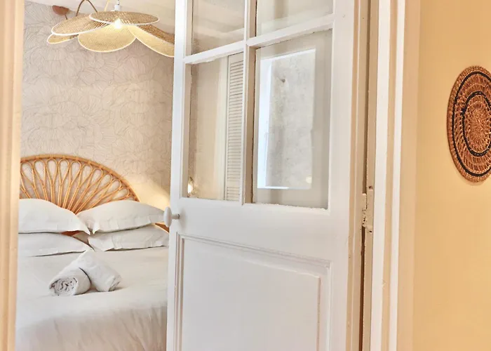 Apartment New! Escape In Old Antibes